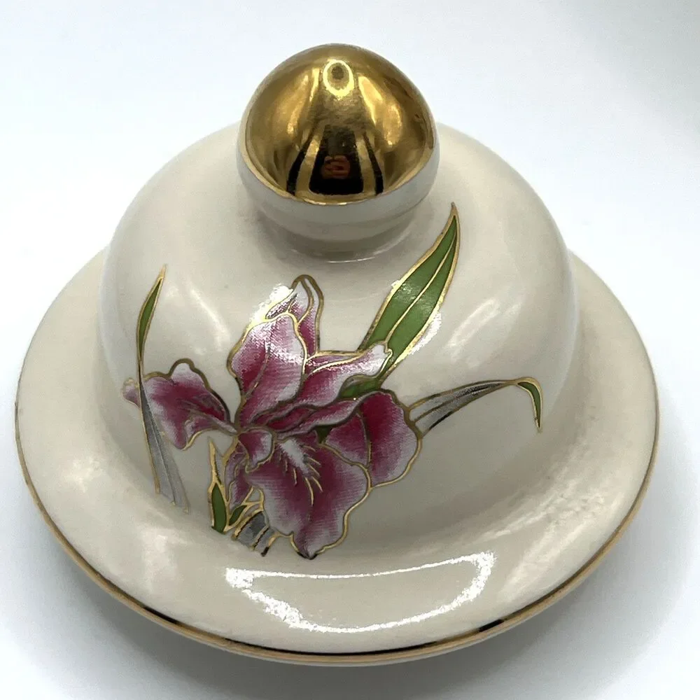 Vtg Chinoiserie Fine China Made in Japan Pink Blue Floral Iris Lidded Ginger Jar